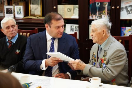 Зустріч Михайла Добкіна з ветеранами напередодні 9 травня